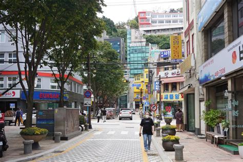 Busan 40 Step Stairway Chinatown And Texas Street South Korea See