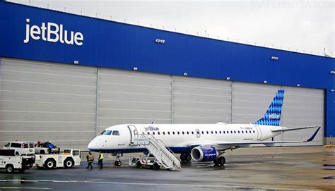 JetBlue adds flights from Boston | Long Island Business News