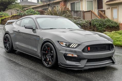 Original Owner 7k Mile 2018 Ford Shelby Mustang Gt350r For Sale On Bat