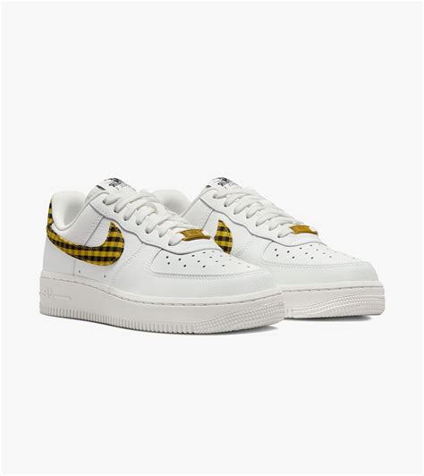 WMNS AIR FORCE 1 07 ESS TREND Nike Naiste Jalatsid Ballzy