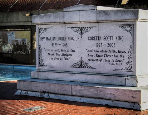 Martin Luther King Jr. Tomb Photograph by Mark Chandler - Pixels