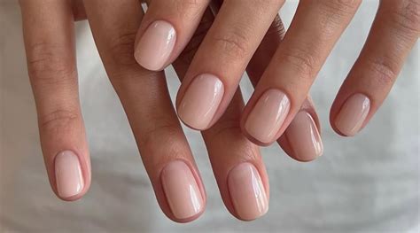 Vodi Kroz Nude Nijanse Manikir Kako Izabrati Idealnu Boju