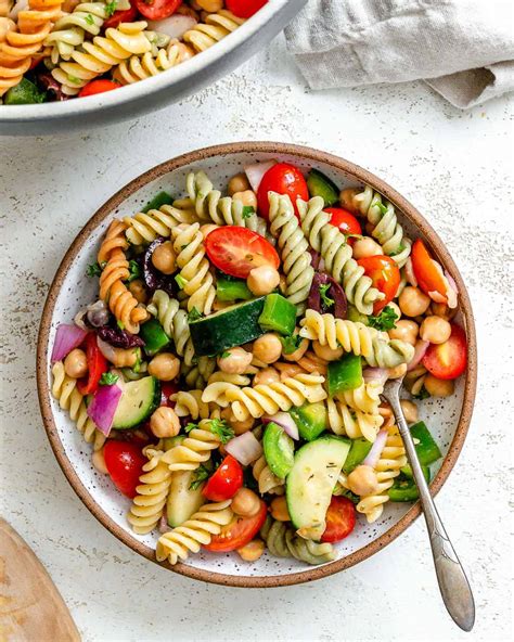 Mediterranean Vegan Pasta Salad Plant Based On A Budget Karinokada