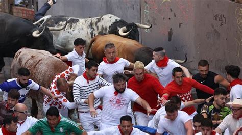 Encierro rápido y peligroso de los toros de Cebada Gago sin heridos