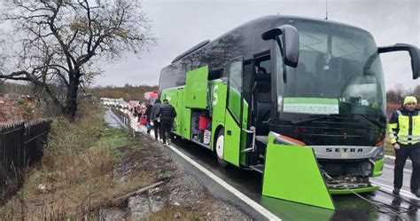 Ghinion Curat Pentru Pasagerii Dintr Un Autocar Care Se Deplasau Spre