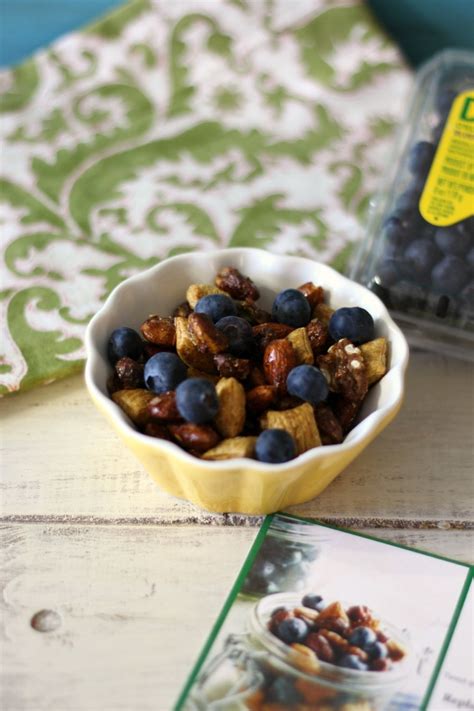 Blueberry Trail Mix 3pmsnack Pb P Design