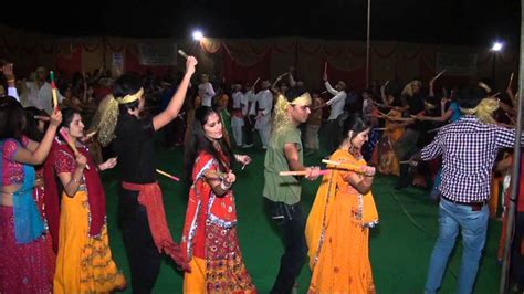 Dandiya Dhamaal By Dance World Youtube