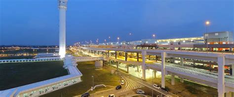 Malaysia Airlines KUL Terminal Kuala Lumpur International Airport