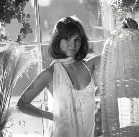 Sally Field I Survived The S Pinterest Actresses Female