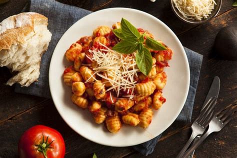 Ñoquis de patata con salsa boloñesa Mejor con Salud