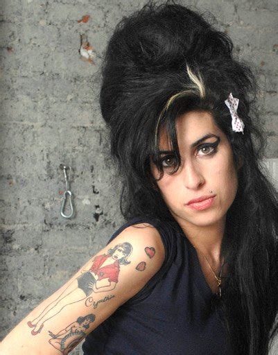 Amy Winehouse Official Discography 32 Releases 2003 2011 Mp3 Softarchive