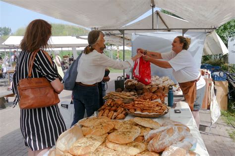 MAKs Biomarkt Weer Van Start Medemblik Actueel