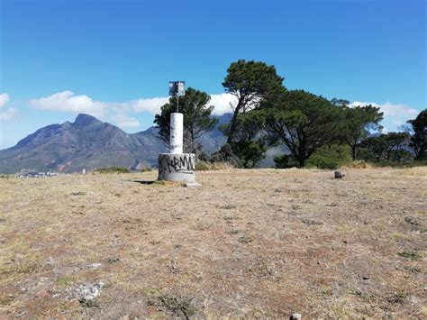 Drive Up Signal Hill Cape Town 2018 11 17 An Exploring South African