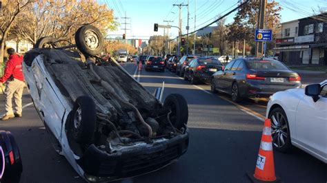 Violento Accidente De Tr Nsito En Las Condes Termina Con Un Autom Vil