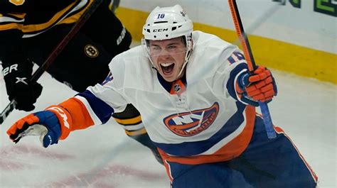 Beauvilliers Ot Goal Gives Isles A Win Over Bruins Newsday