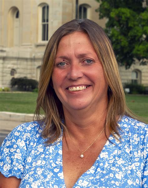 Gillespie resident seeking County Circuit Clerk