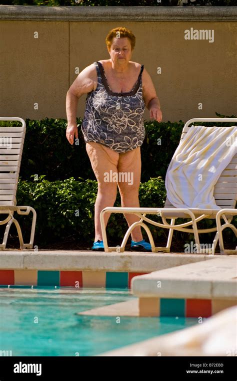 Palm Beach Shores Mature Middle Aged Large Portly Lady In Swimming