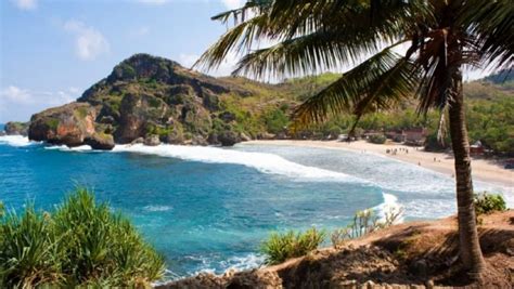 Rekomendasi Pantai Di Jogja Cocok Untuk Liburan Keluarga Saat Lebaran