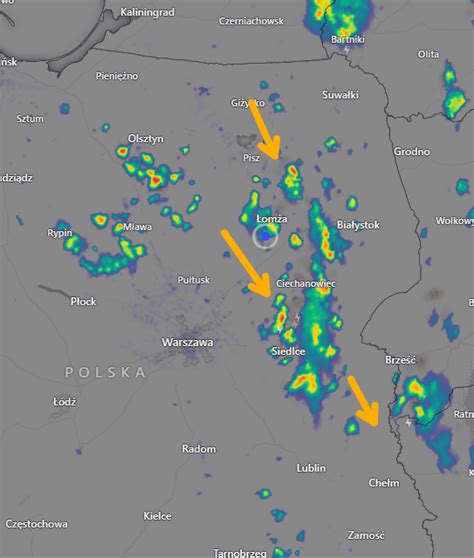Burze Na Wschodzie Polski Deszcz I Lokalnie Grad Sytuacja Burzowa W