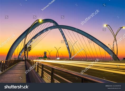 4,493 Infinity Bridge Images, Stock Photos & Vectors | Shutterstock