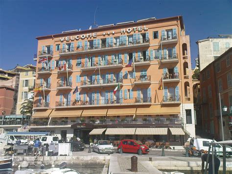 Welcome to the Hotel Welcome « The French Way Blog