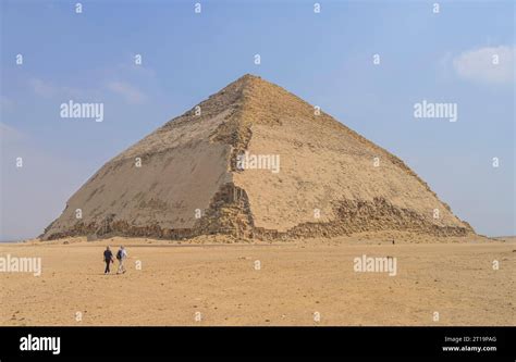 Knickpyramide Hi Res Stock Photography And Images Alamy