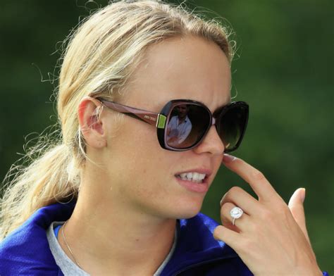 Rory McIlroy calls off wedding to Caroline Wozniacki | Tireball ...