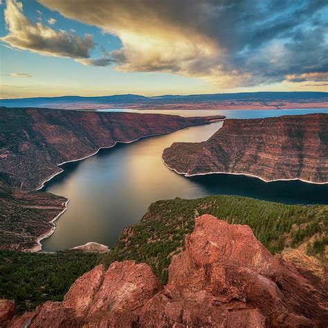 Flaming Gorge Lake - Your #1 Source for Worldwide Lake Fun