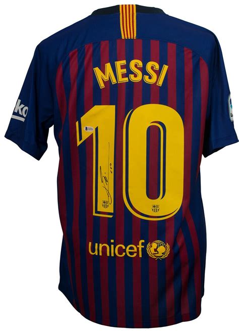 Lionel Messi Signed Nike Barcelona Home Soccer Jersey Medium BAS Messi COA