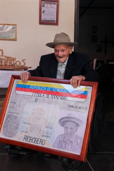 Juan Vicente Perez Mora Worlds Oldest Man Dead At 114 — Secret To