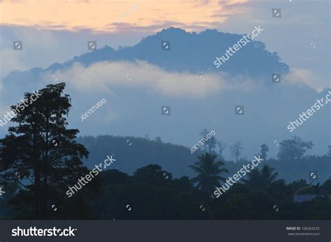 Mountain View In The Morning Stock Photo 106264232 : Shutterstock