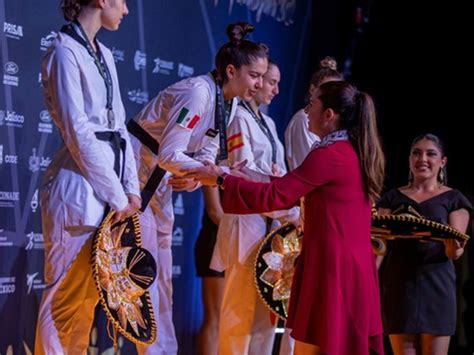 Mexicana es campeona del mundo Histórico oro en Mundial de Taekwondo