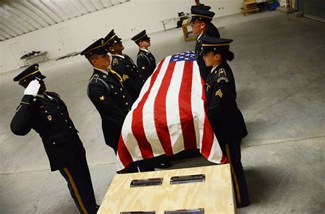 Virginia Guard Funeral Honors Program Trains The Trainer During 2 Week Course Virginia