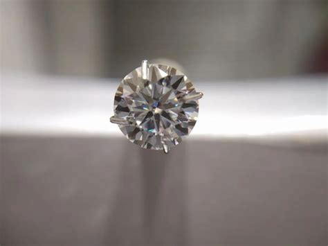 Round Cut Moissanite at Rs 1000/carat | Karol Bagh | New Delhi | ID ...