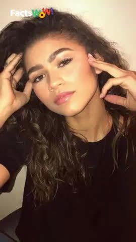 The 10 Most Jaw Dropping Zendaya Beauty Moments That Left Fans