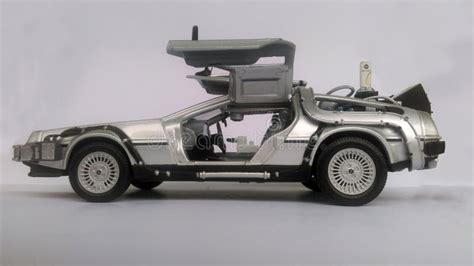 DeLorean DMC 12 De Volta Ao Modelo Futuro Front View Do Carro Imagem