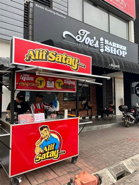 On Twitter Rt Taqiyuddinbakir Awat Aliff Star Jual Satay