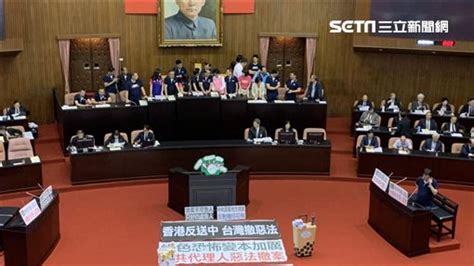 金害！立法院開議第一天杯葛 國民黨霸佔主席台不給開會 政治 三立新聞網 Setncom