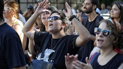 Las Fotos De Otra Multitudinaria Marcha En Rosario Por El D A De La