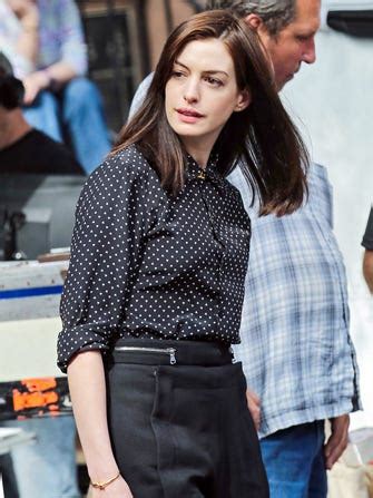Anne Hathaway Long Hair - The Intern Movie
