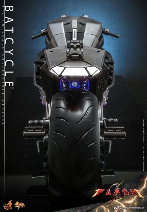 The Flash 2023 MMS705 Batman And Batcycle 1 6th Scale Collectible