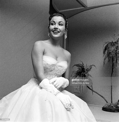 Actress Mara Corday Poses At The Makeup Artist Ball In Los News