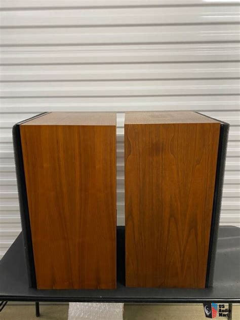 Gorgeous Pair Of Vintage Altec Lansing Model Seven Audiophile