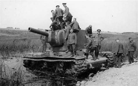 Kv 2 Soviet Heavy Tank Captured 1941 Aircraft Of World War Ii