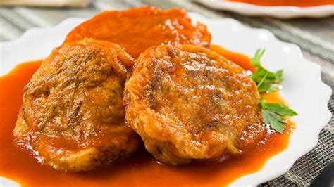 Receta De Tortitas De Pollo En Salsa De Chile Morita Delicioso Clásico