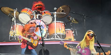 Watch Muppet Band Dr Teeth And The Electric Mayhem Perform Live For