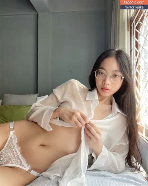 Goldenbee Aka Ggoldenbee Aka Pornpan Ps Nude Leaks Onlyfans Faponic