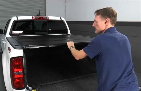 Best Tonneau Covers For A Chevy Colorado (2023 Review) - TruckWire.co