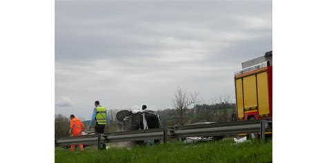 Nord Is Re A Une Personne Meurt En Percutant Un Camion De Larea