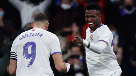 Vinicius Jr And Karim Benzema Shine As Real Madrid Thrash Valencia